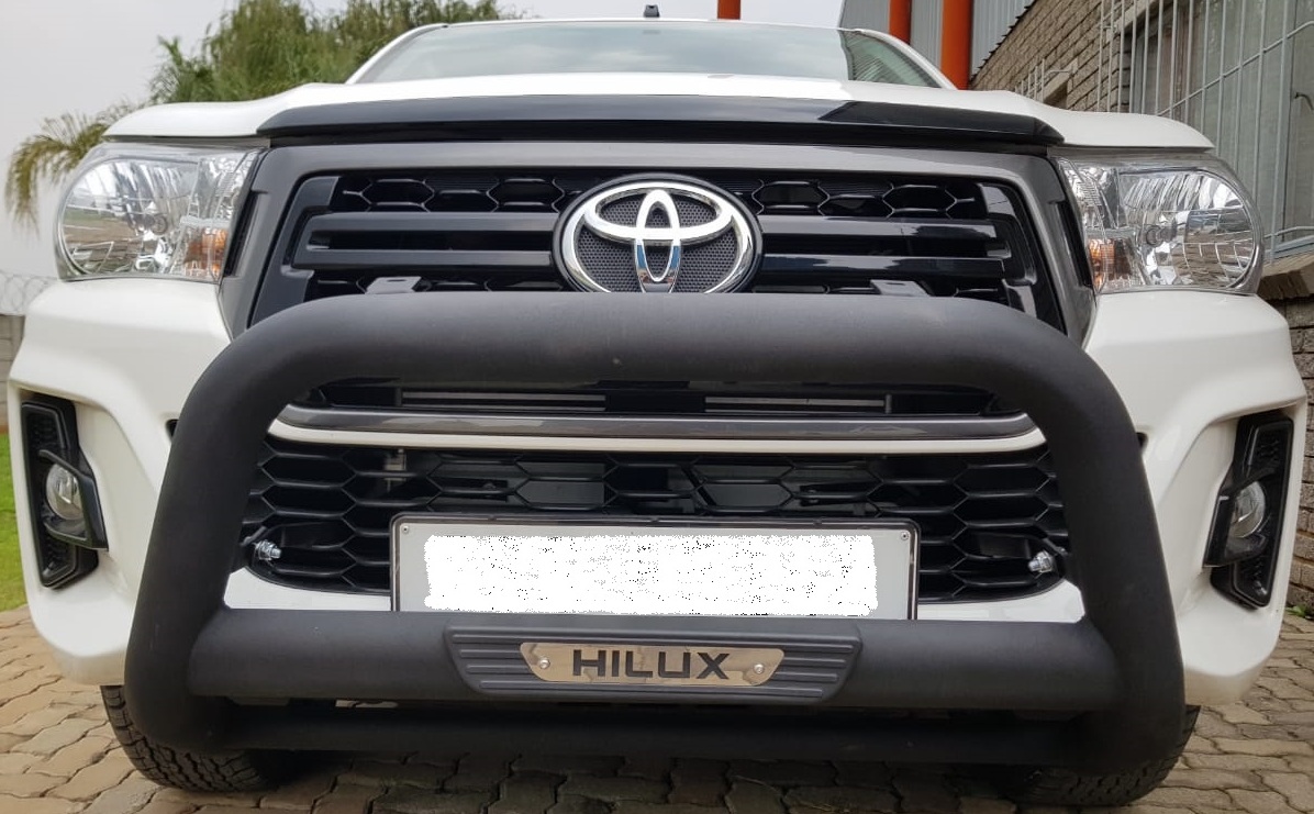 Toyota Hilux GD6 Nudge Bar Black (02/2016-2019) - TN596-76