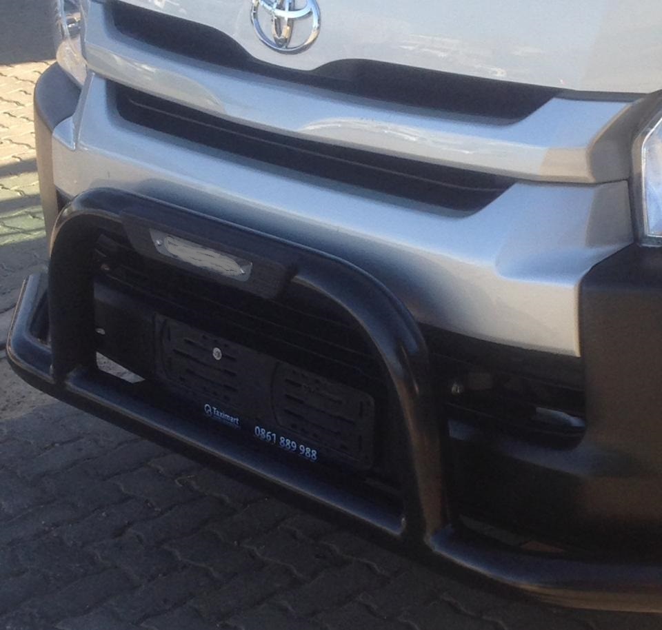 Toyota Quantum LWB Nudge Bar Black (2005-) - TN660-76